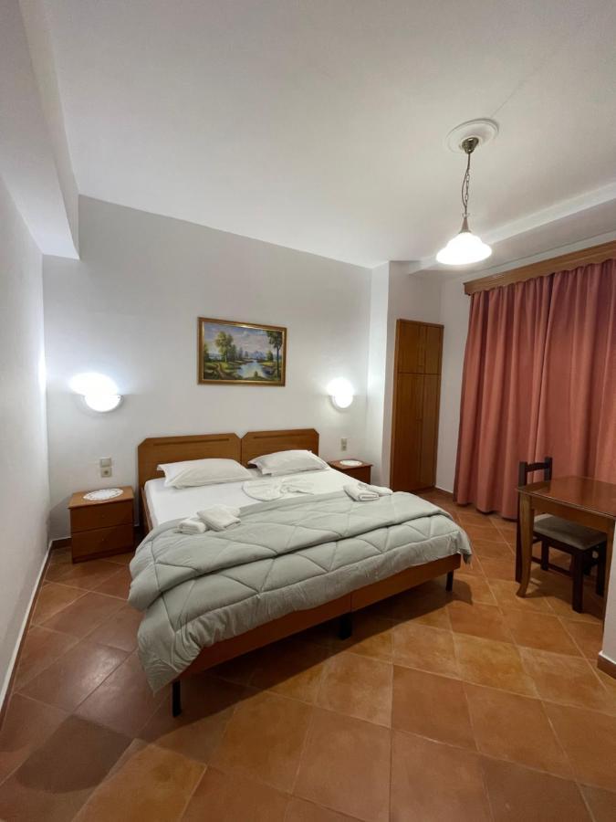 Hotel Rai Sarandë 外观 照片