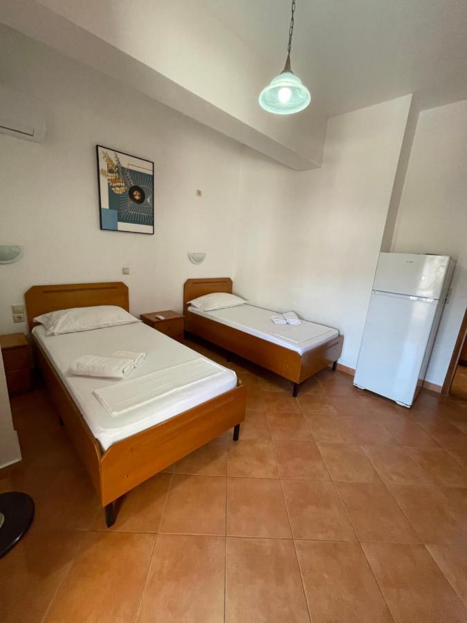 Hotel Rai Sarandë 外观 照片