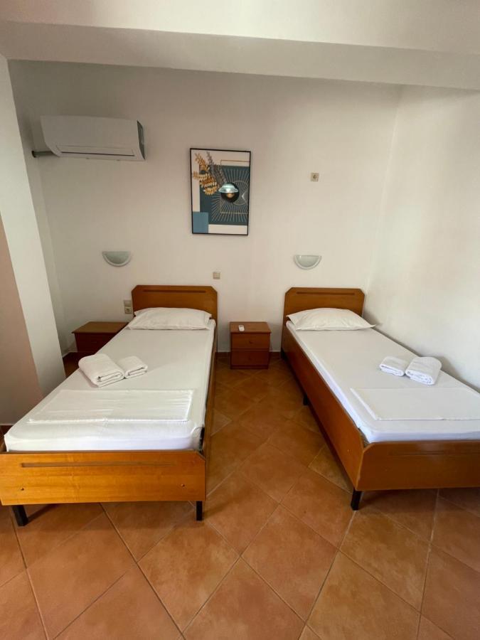 Hotel Rai Sarandë 外观 照片