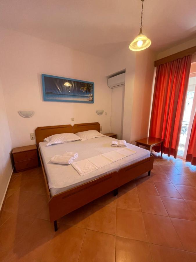 Hotel Rai Sarandë 外观 照片