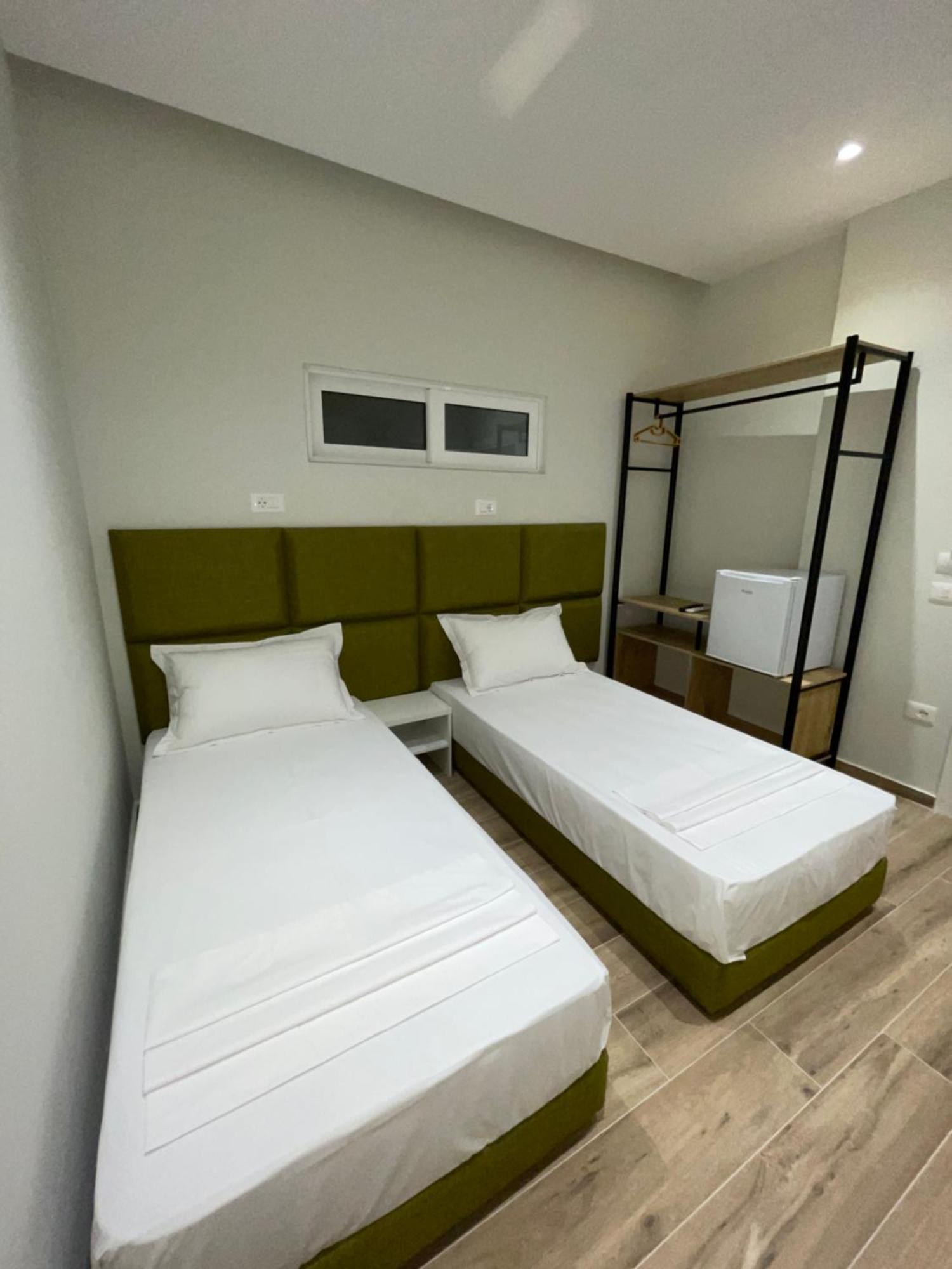 Hotel Rai Sarandë 外观 照片