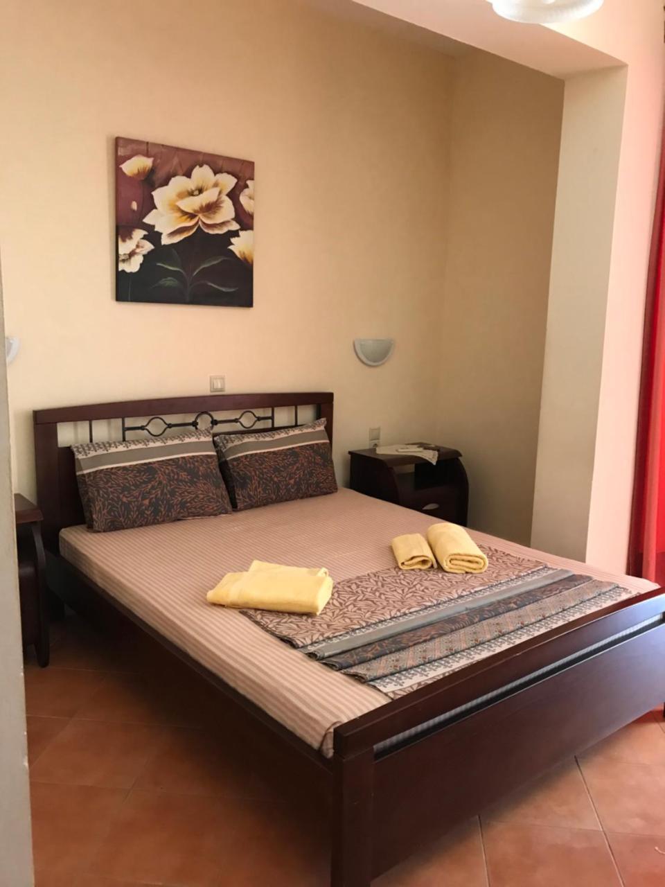 Hotel Rai Sarandë 外观 照片